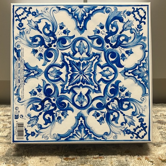 Chanel and Dolce & Gabbana Box - Picture 5 of 9